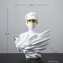 Load image into Gallery viewer, Decorative sculptures Eagle - contemporary design