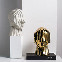 Load image into Gallery viewer, Alien Ceramic Statue - modern design