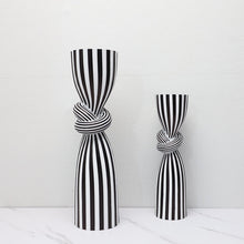 Load image into Gallery viewer, Resin candle holder Striped - modern style