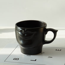 Load image into Gallery viewer, Kiss ceramic mug 300ml - modern home design