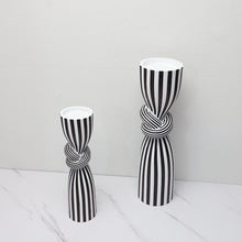 Load image into Gallery viewer, Resin candle holder Striped - modern style