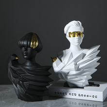 Load image into Gallery viewer, Decorative sculptures Eagle - contemporary design