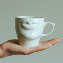 Load image into Gallery viewer, Kiss ceramic mug 300ml - modern home design
