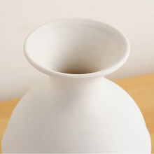 Load image into Gallery viewer, Warrior Head Vase - 03 options
