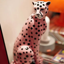 Load image into Gallery viewer, Pink Leopard - Pop art
