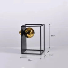 Load image into Gallery viewer, Geometric metal Gold decor - 03 models
