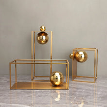 Load image into Gallery viewer, Geometric metal Gold decor - 03 models
