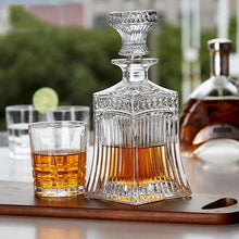 Load image into Gallery viewer, Glass Whiskey Decanter - 06 options
