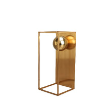 Load image into Gallery viewer, Geometric metal Gold decor - 03 models
