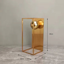 Load image into Gallery viewer, Geometric metal Gold decor - 03 models
