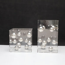 Load image into Gallery viewer, Acrylic box with metalic balls - 04 colors
