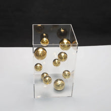 Load image into Gallery viewer, Acrylic box with metalic balls - 04 colors
