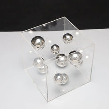 Load image into Gallery viewer, Acrylic box with metalic balls - 04 colors
