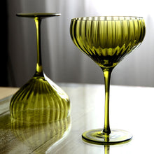 Load image into Gallery viewer, French medieval vintage style Glass - Set1/2/4pcs
