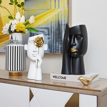Load image into Gallery viewer, Contemporary vases Face Eleganza
