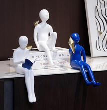 Load image into Gallery viewer, Decorative statues Little Dreamer - creative design
